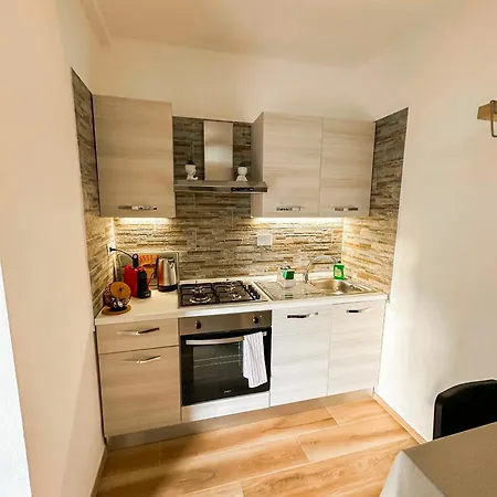 Ca Dei Fre House Daire Vezzano Ligure